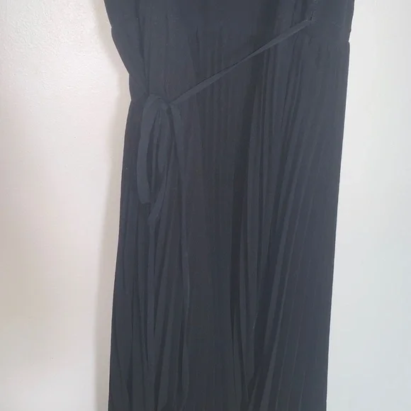 Aritzia Wilfred Beaune Pleated Chiffon Midi Wrap Dress S - Picture 4 of 10